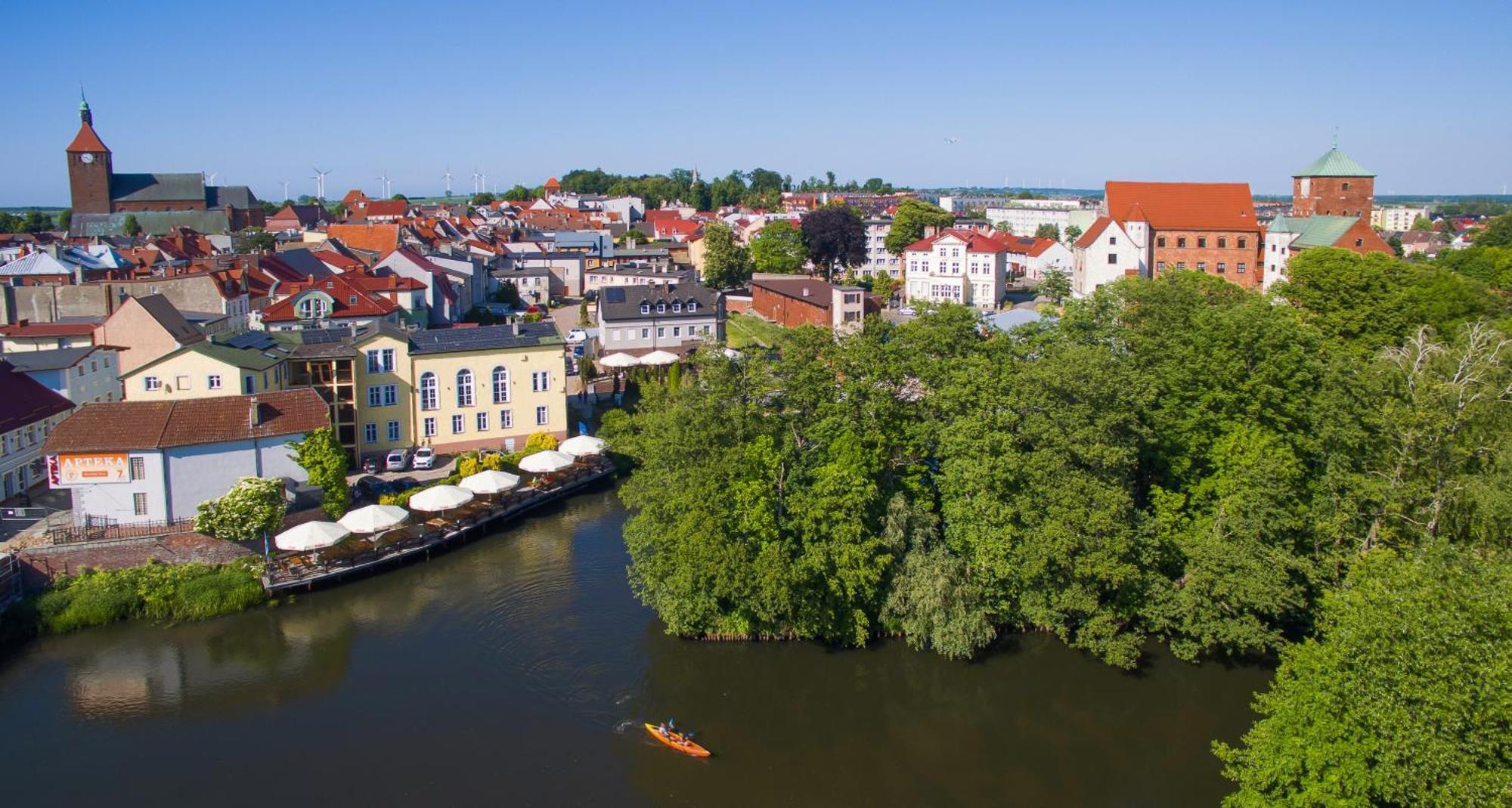 Gosciniec & Spa Ujście-Darłowskie エクステリア 写真